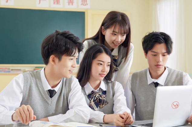 “融合式”专业（创新创业方向）设计与操作